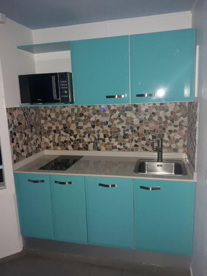 Studio En Bord De Mer - Residence La Vieille Tour لو جوسيير المظهر الخارجي الصورة